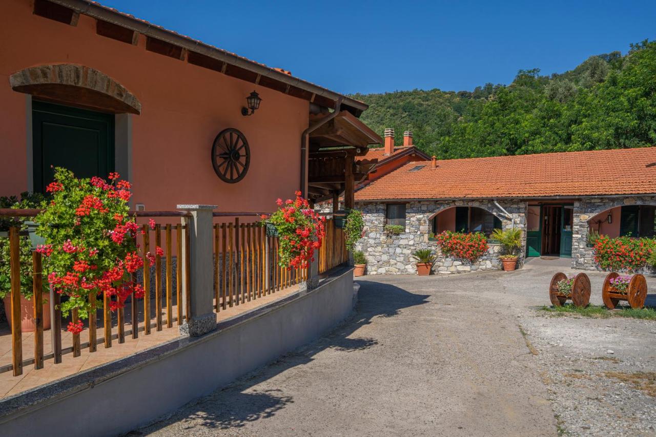 01234 - Agriturismo La Marpea, Esperienza In Mezzo Alla Natura E Al Cibo Tipico Italiano Villa Terisso Exterior photo