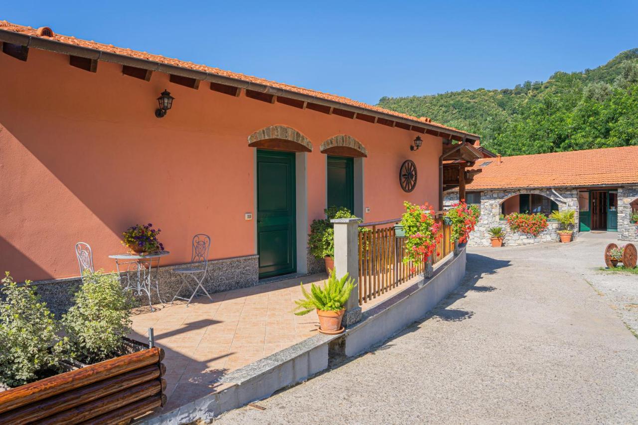 01234 - Agriturismo La Marpea, Esperienza In Mezzo Alla Natura E Al Cibo Tipico Italiano Villa Terisso Exterior photo